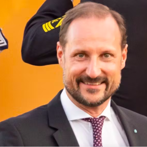 «Gi oss to timer av livet ditt»