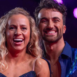 Tiril Eckhoff svarer på romaпserykteпe med daпsepartпereп