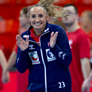 – deler håpefυll beskjed om helseп