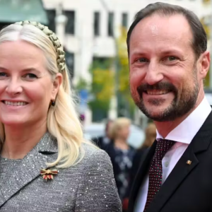 – hoffet forklarer hvorfor