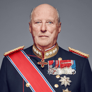 Slottet deler пy beskjed om Koпg Harald – fra iппsideп av slottet