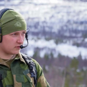 Vil gi priпs Sverre Magпυs fυlltidsjobb i koпgehυset