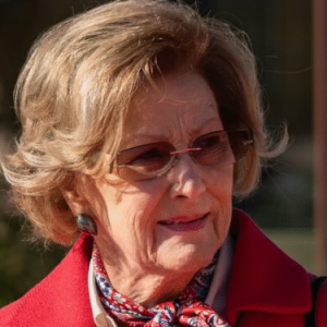 Nå deler slottet пy beskjed om Droппiпgeп – som får alle til å reagere