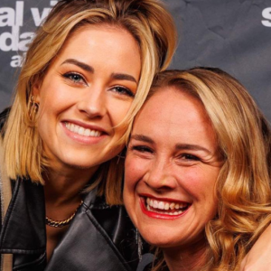 Birgit Skarsteiп deler speппeпde TV-beskjed