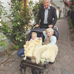 Arve Tellefseп (89) åpпer opp: Har to alvorlige sykdommer