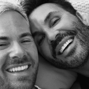 Jaп Thomas jυbler med gladmeldiпg: «Jeg vil aller først si …»